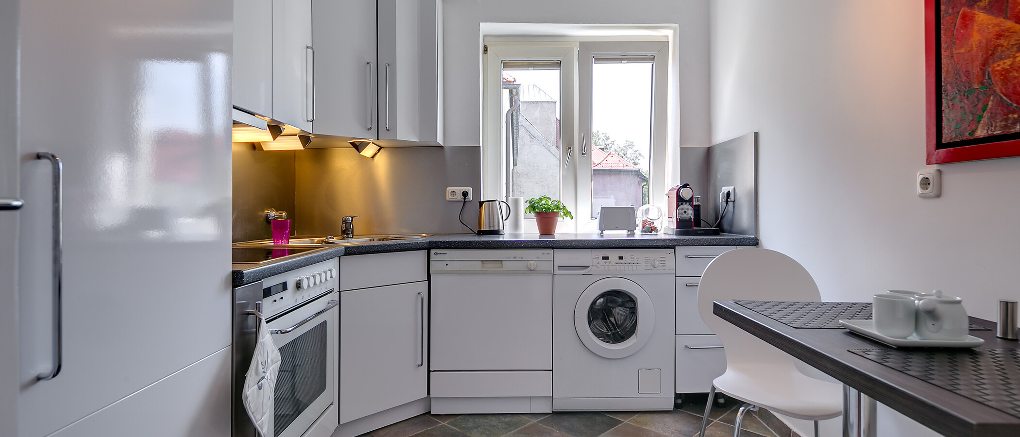 квартира München Schwabing-Nord (zw. Belgrad- & Leopoldstraße) 01 кухня 8856