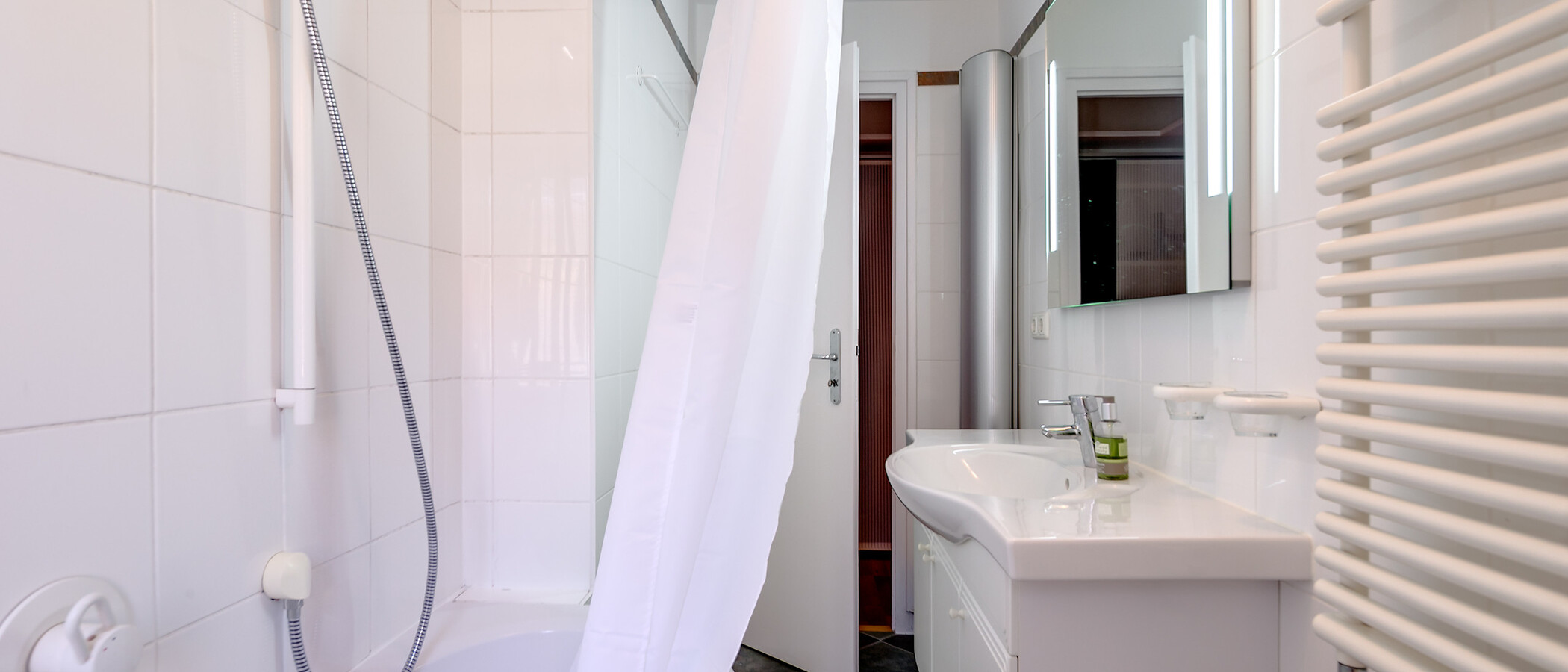 квартира München Schwabing-Nord (zw. Belgrad- & Leopoldstraße) 02 ванная комната 8856