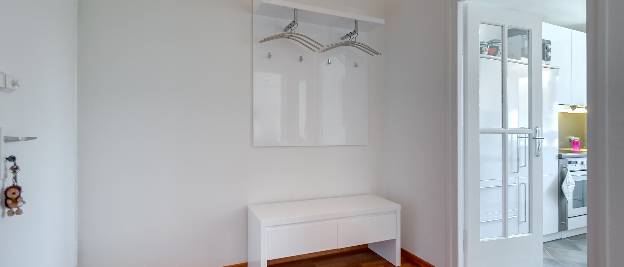 квартира München Schwabing-Nord (zw. Belgrad- & Leopoldstraße) 02 коридор 8856