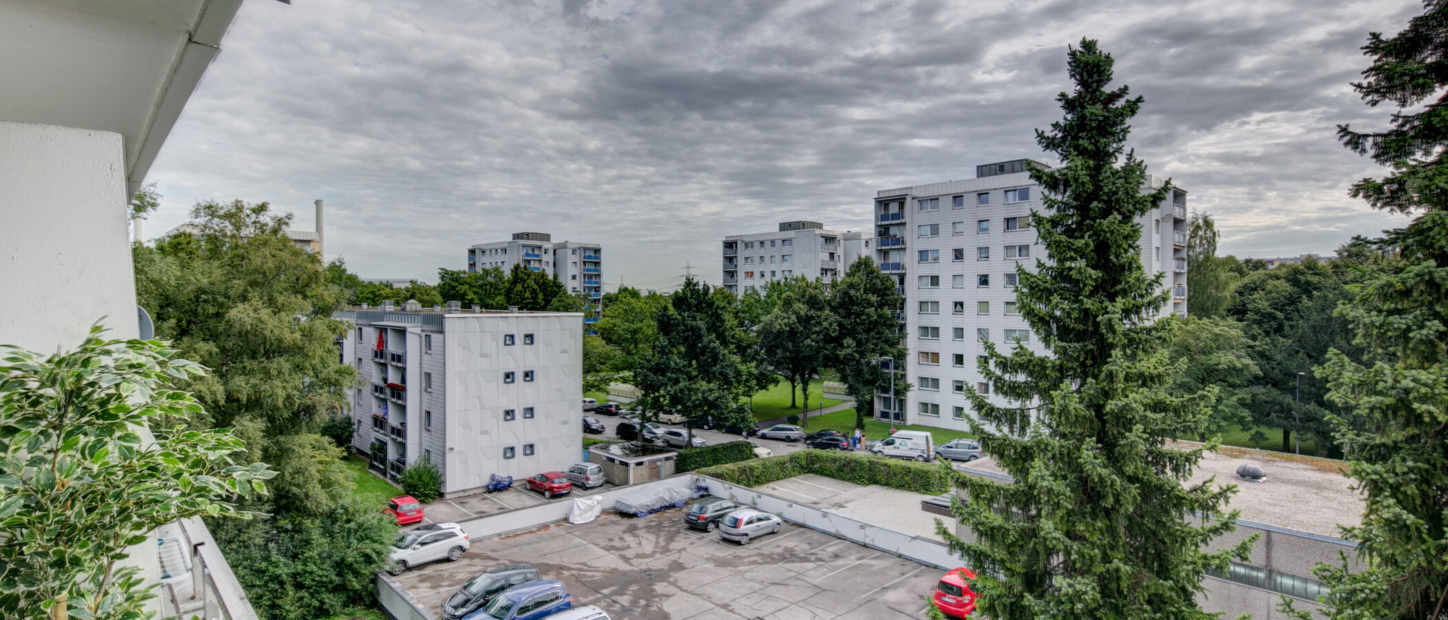 квартира München Oberföhring 02 вид из окна 8865