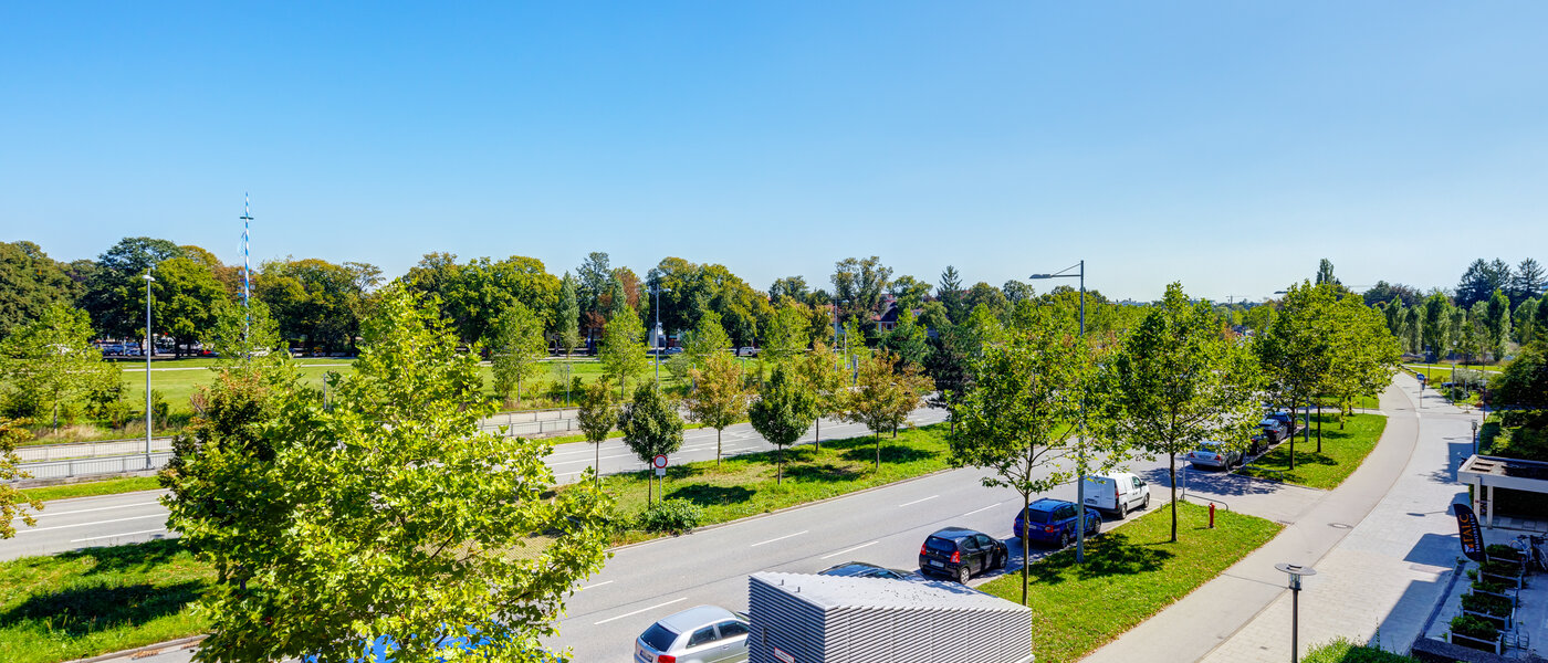 квартира München Sendling-Westpark 04 вид из окна 8875