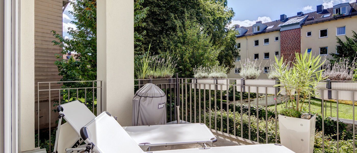 квартира München Schwabing-Nord (zw. Belgrad- & Leopoldstraße) 01 балкон 8881