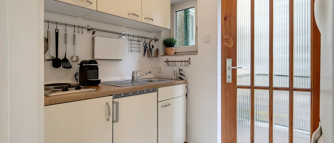 квартира Gräfelfing 01 кухня 8902