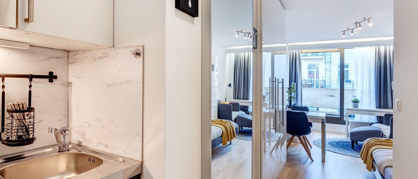 квартира München Maxvorstadt - Universitätsviertel 02 коридор 8924