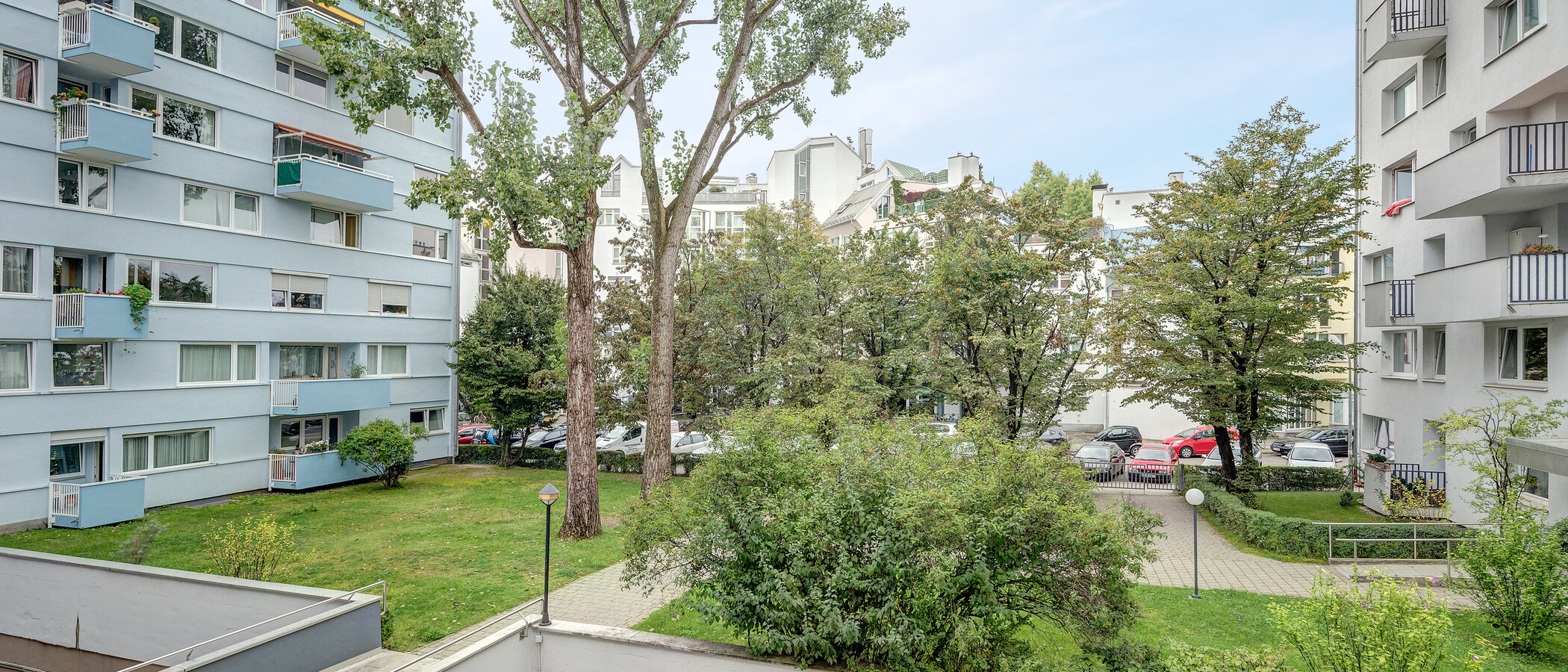 квартира München Schwabing-West (rund um den Hohenzollernplatz) 02 вид из окна 8939