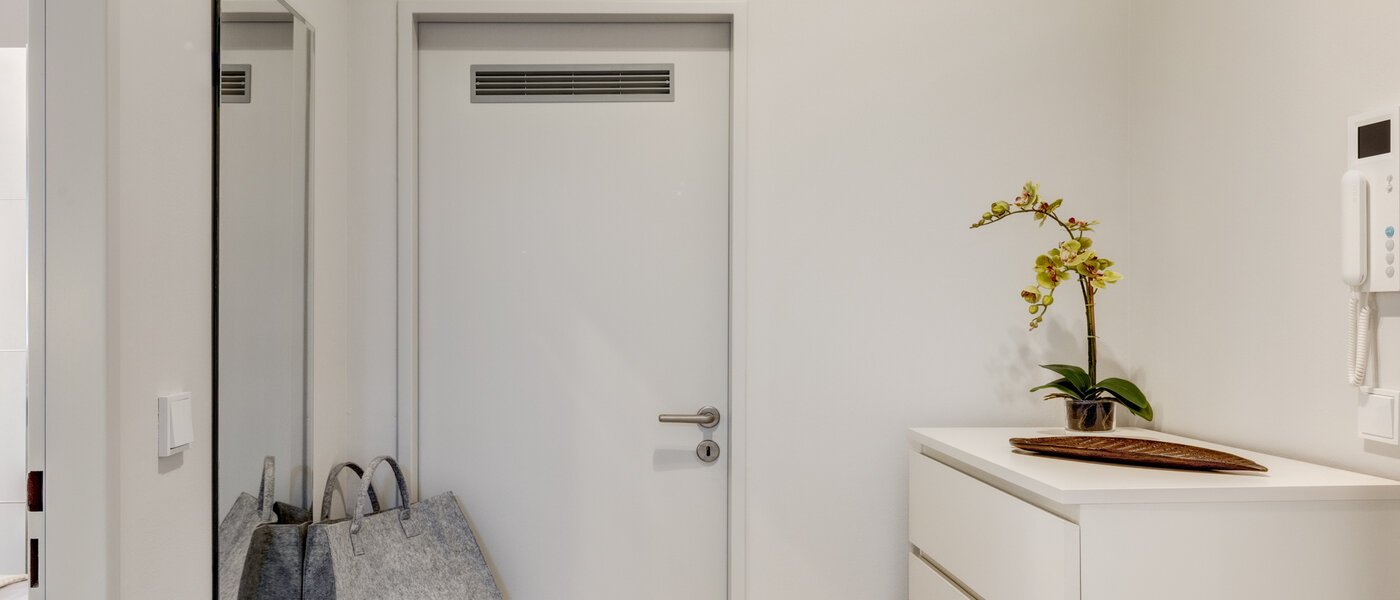 квартира München Lehel 01 коридор 8947