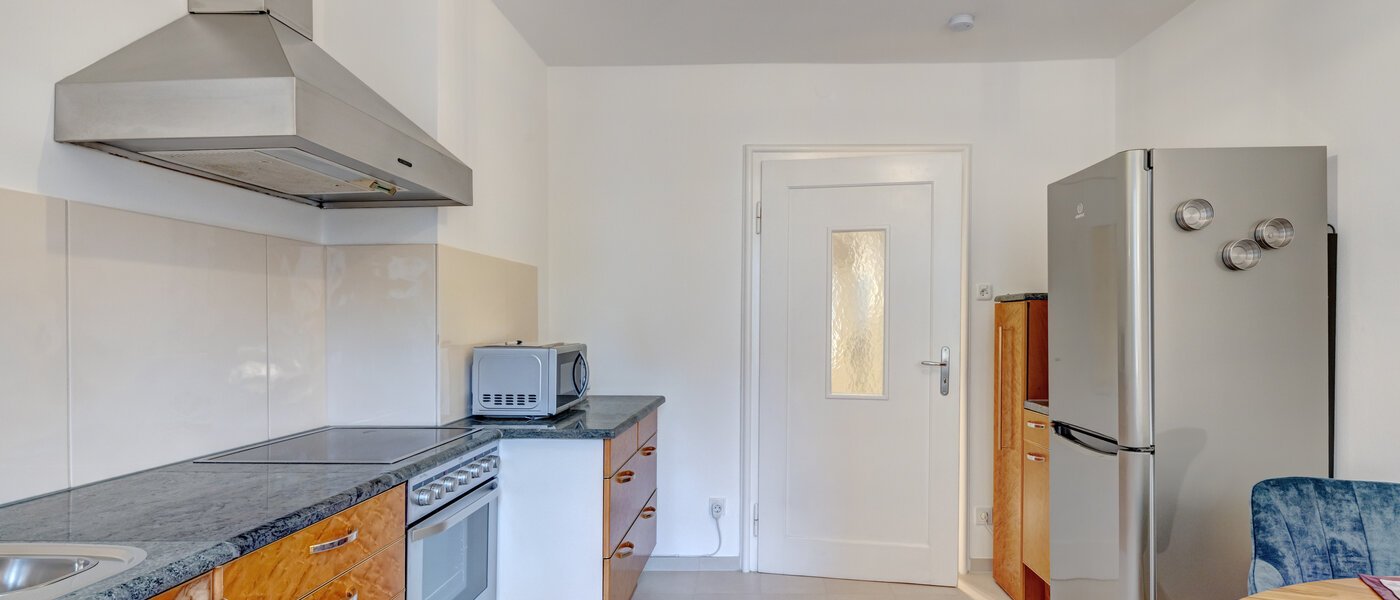 квартира München Maxvorstadt - Rund um den Josephplatz 03 кухня 8953