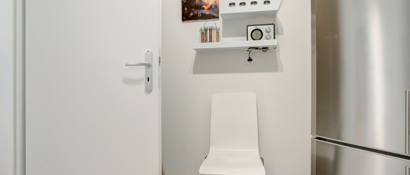 квартира München Schwabing (rechts der Leopoldstraße) 03 кухня 8974