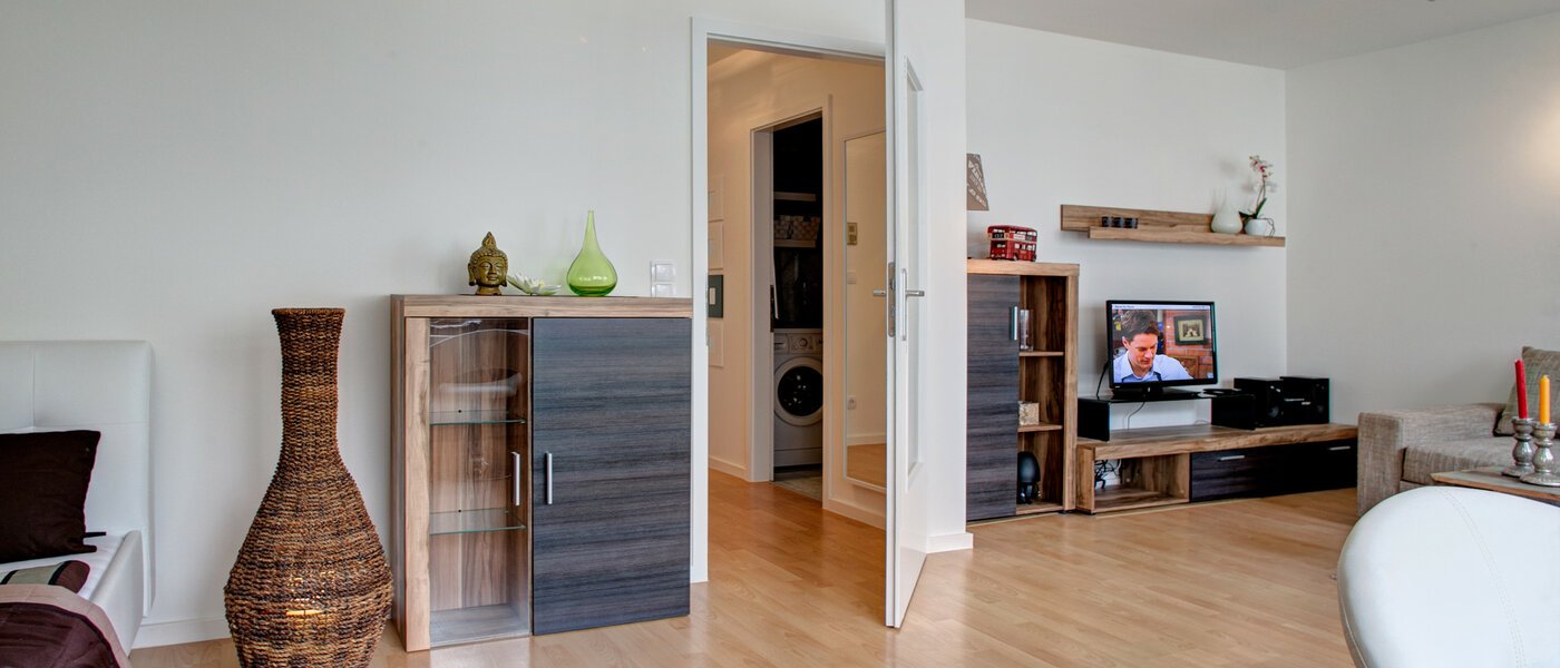 квартира München Schwabing (rechts der Leopoldstraße) 04 жилое пространство 8974