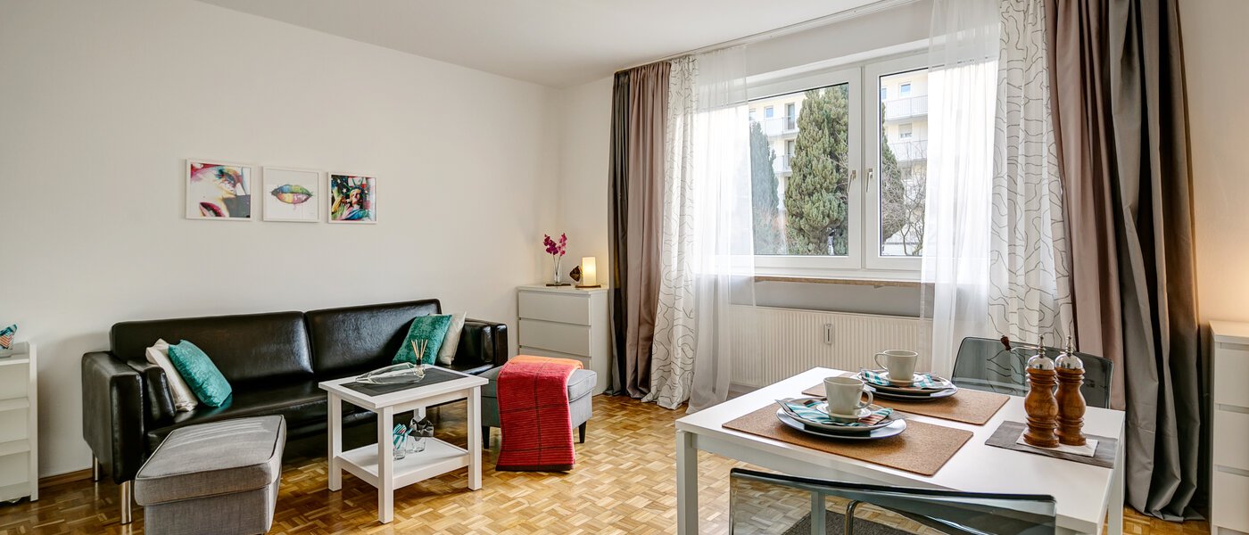 квартира München Milbertshofen 01 гостиная 8978