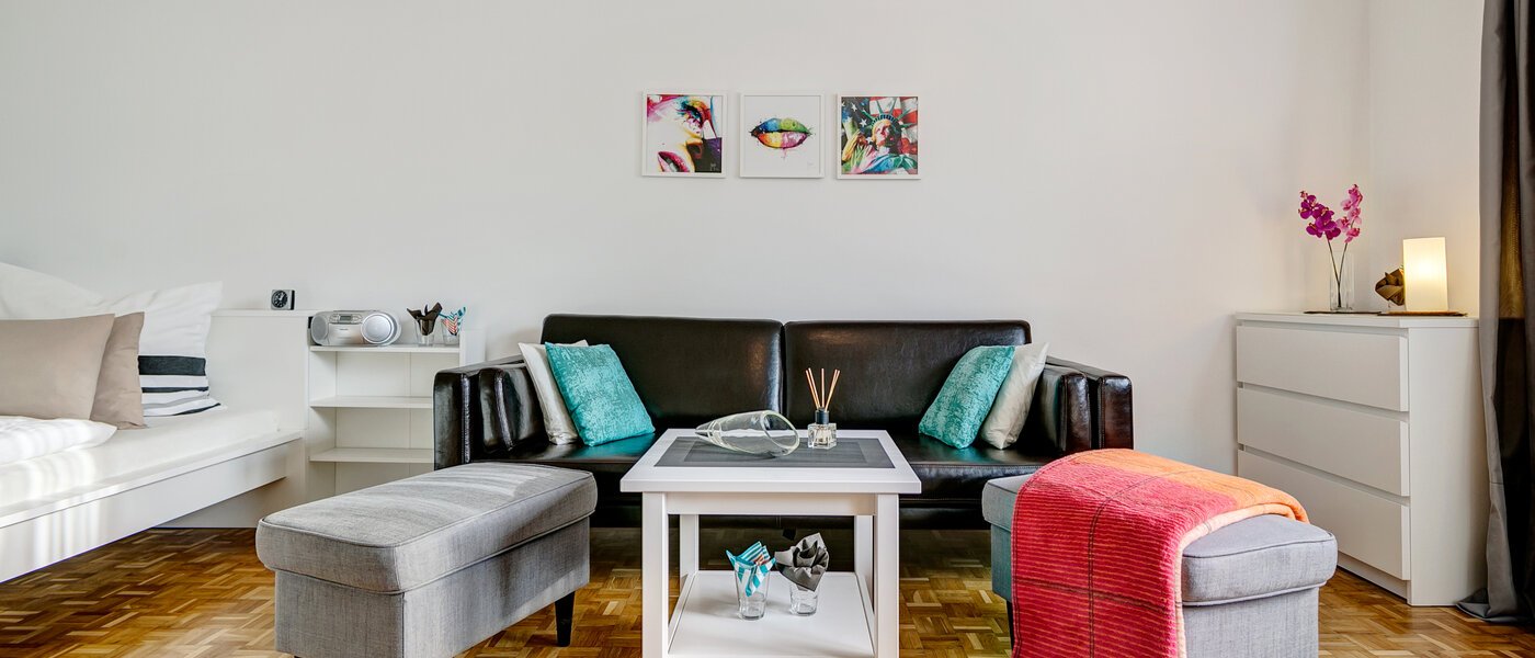 квартира München Milbertshofen 02 гостиная 8978