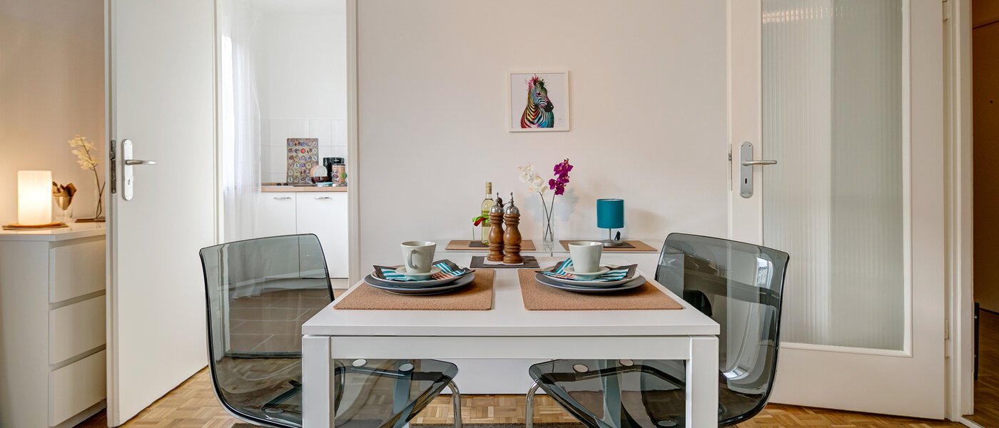 квартира München Milbertshofen 05 гостиная 8978