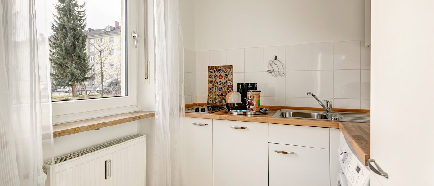 квартира München Milbertshofen 03 кухня 8978