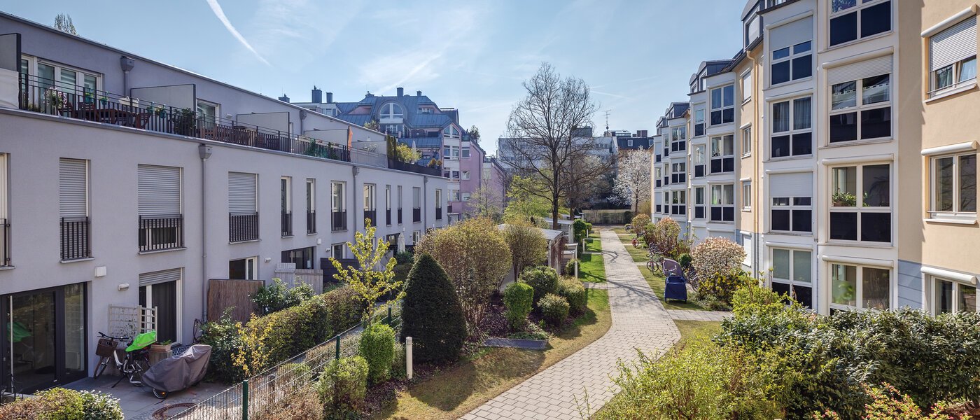 квартира München Neuhausen 01 вид из окна 8994