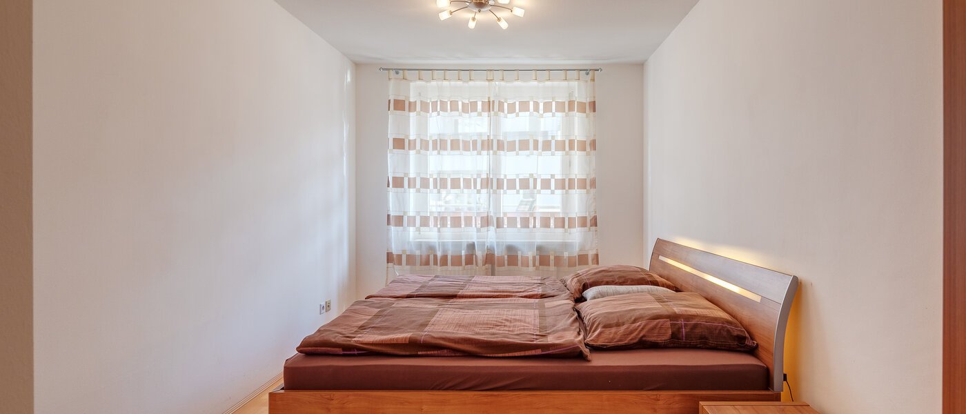 квартира München Neuhausen 01 спальная комната 8994