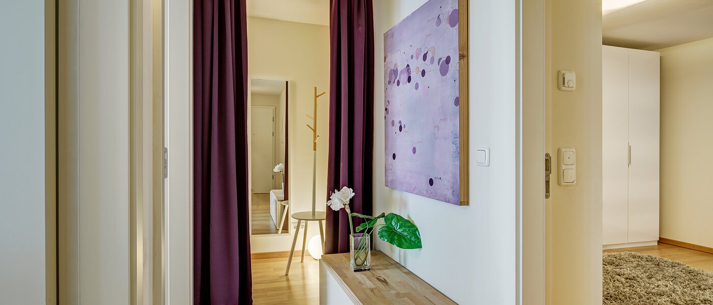 мансардная квартира München Altstadt 01 коридор 9009