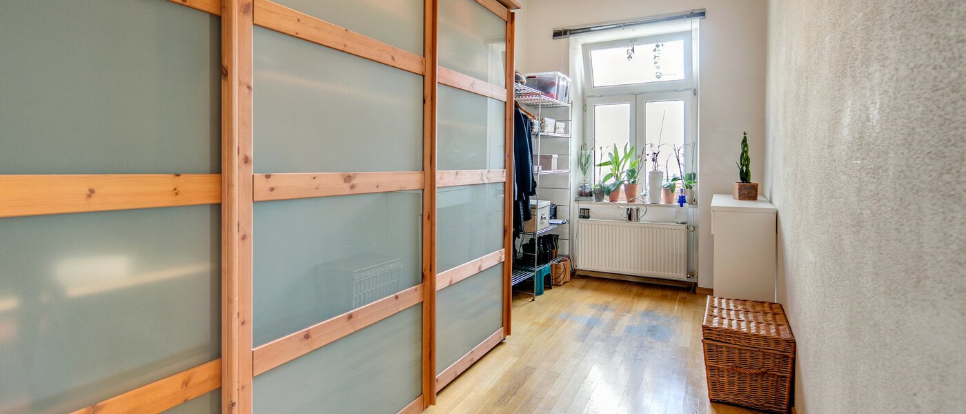 квартира München Giesing 01 специальное помещение 9015