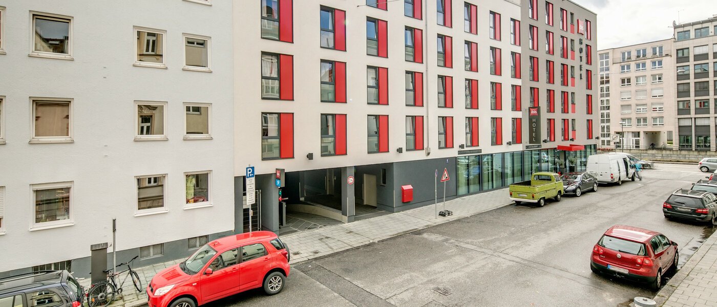 квартира München Giesing 03 вид из окна 9015