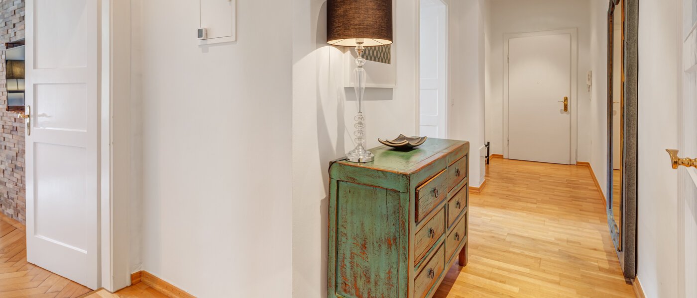 квартира München Schwabing-West (rund um den Hohenzollernplatz) 01 коридор 9021