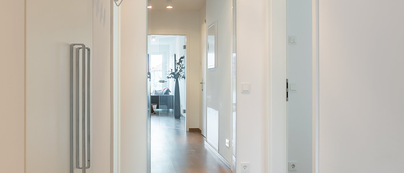 квартира München Neuhausen 01 коридор 9058