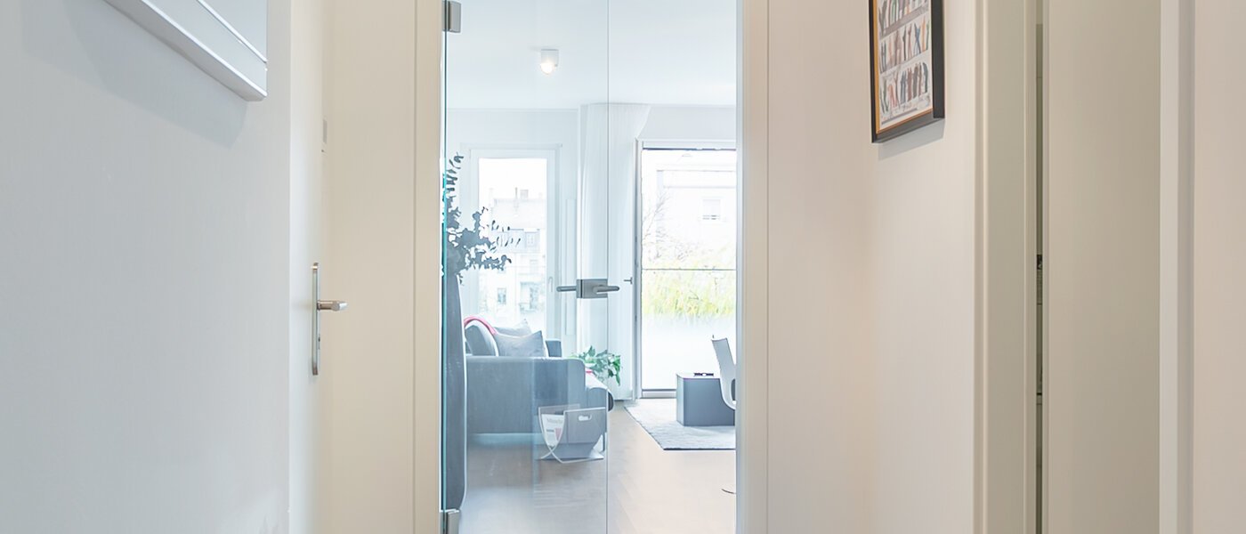 квартира München Neuhausen 02 коридор 9058