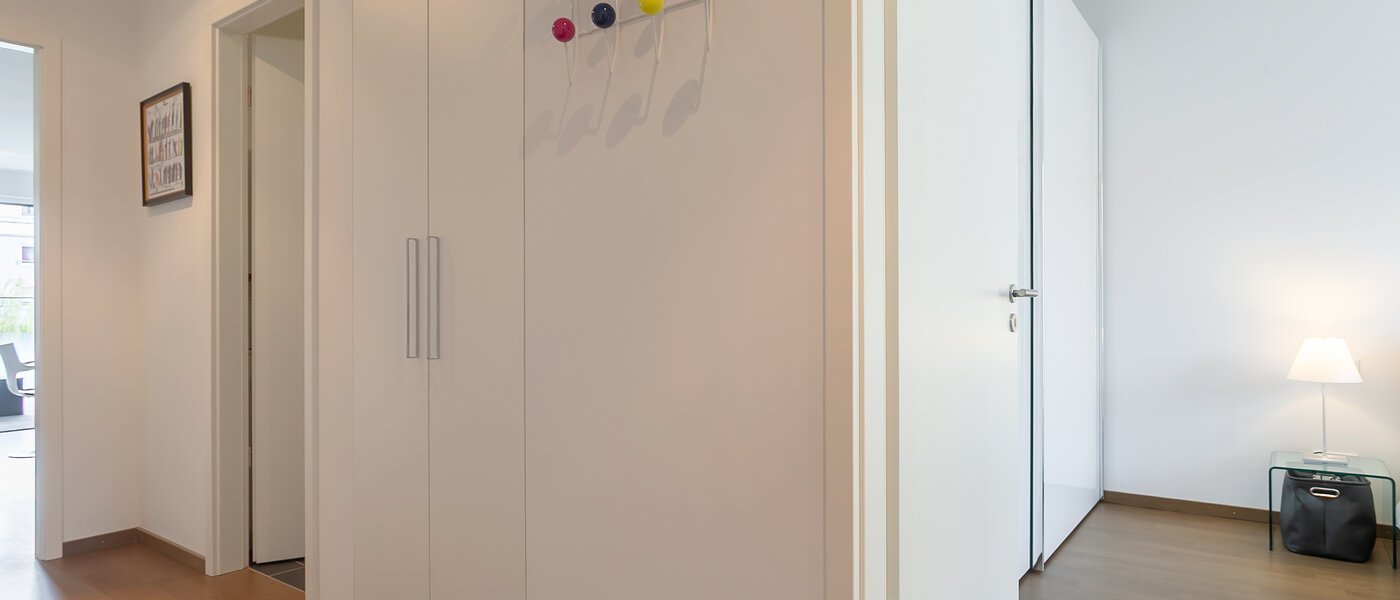 квартира München Neuhausen 03 коридор 9058