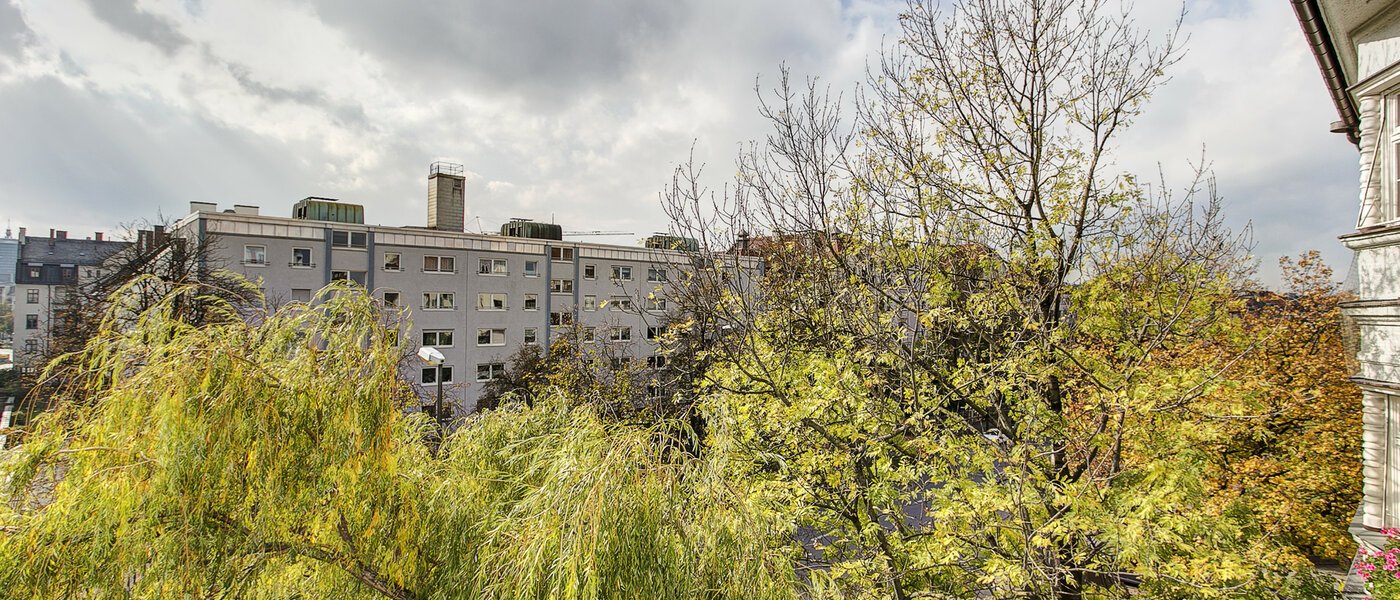 квартира München Neuhausen 02 вид из окна 9058