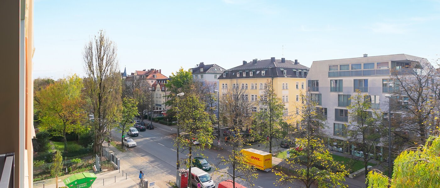 квартира München Neuhausen 03 вид из окна 9058