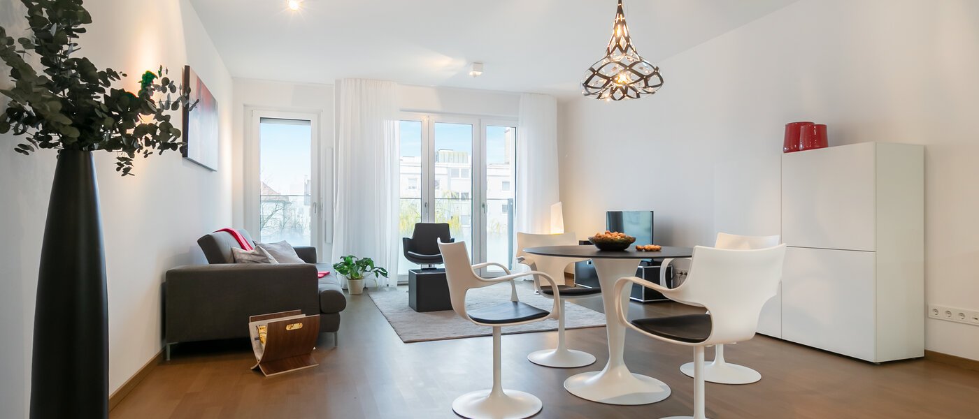 квартира München Neuhausen 01 жилое пространство 9058