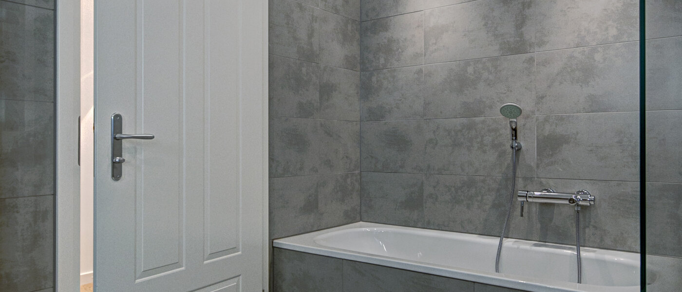 квартира München Maxvorstadt - Universitätsviertel 02 ванная комната 9074