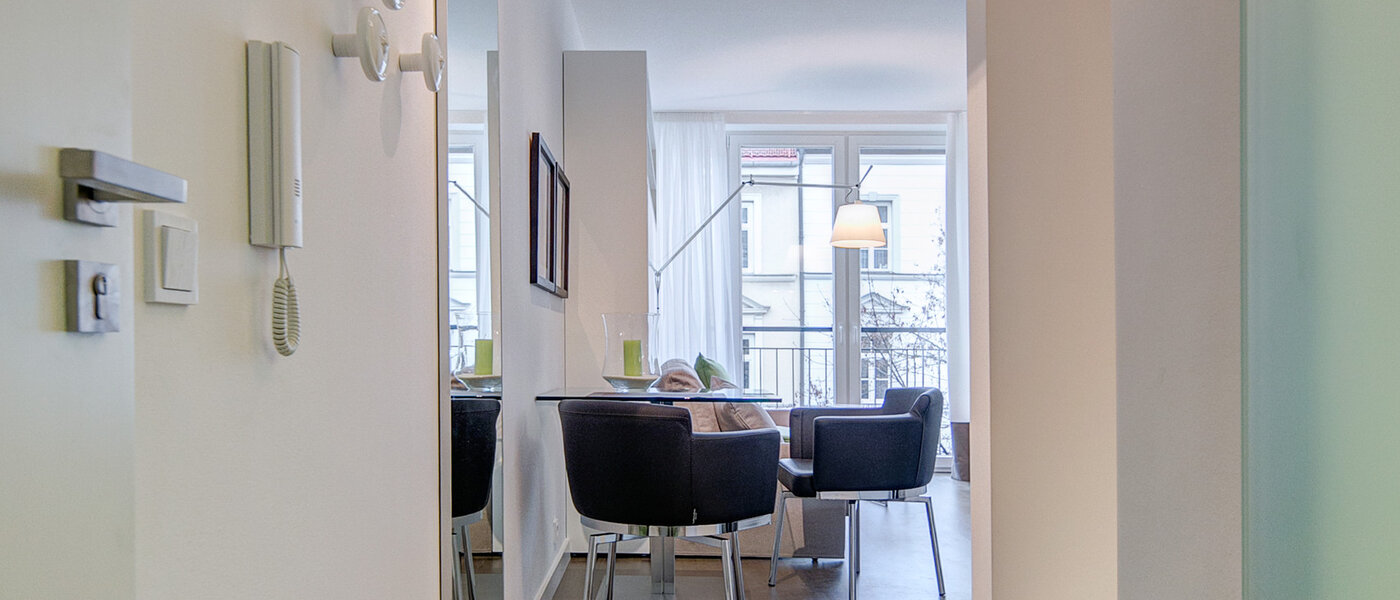 квартира München Schwabing-Nord (zw. Leopoldstraße & Englischen Garten) 02 коридор 9075