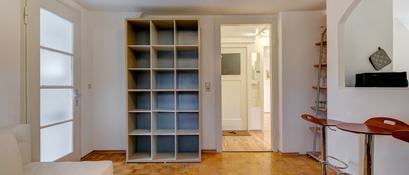 мансардная квартира Gräfelfing 04 гостиная 9079