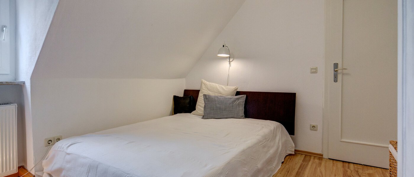 мансардная квартира Gräfelfing 01 спальная 9079