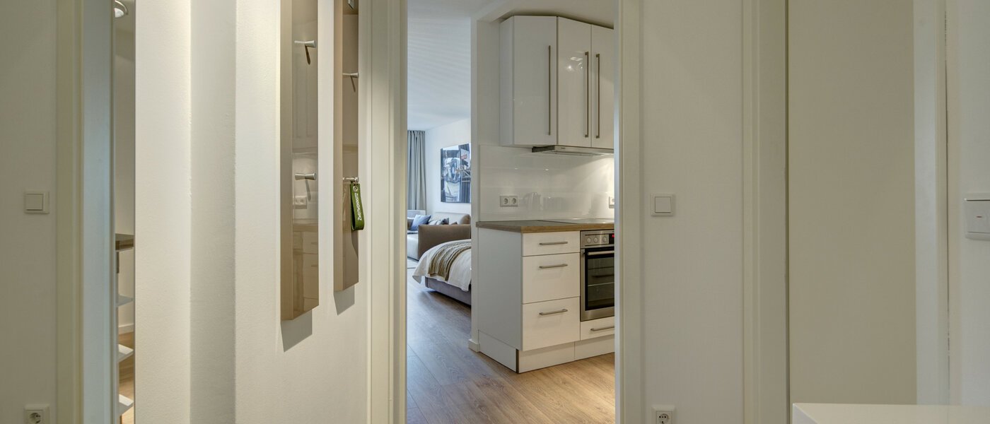 квартира München Maxvorstadt - Universitätsviertel 04 коридор 9083