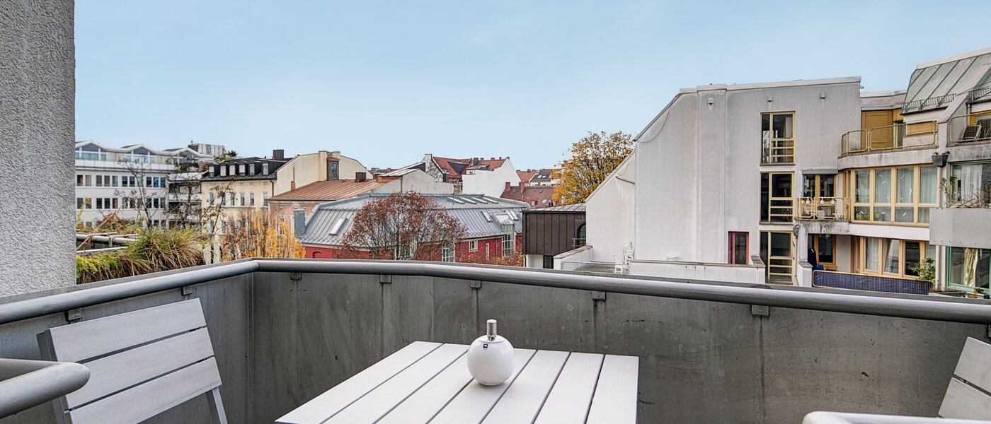 квартира München Maxvorstadt - Universitätsviertel 01 балкон 9083