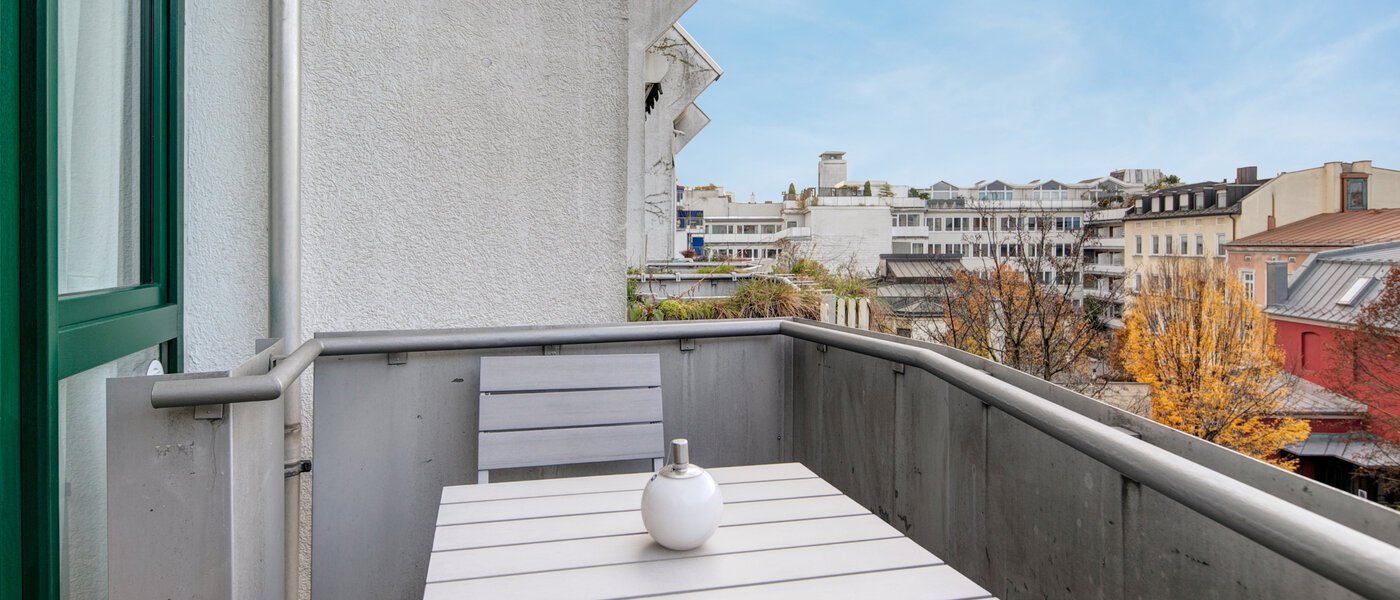 квартира München Maxvorstadt - Universitätsviertel 03 балкон 9083