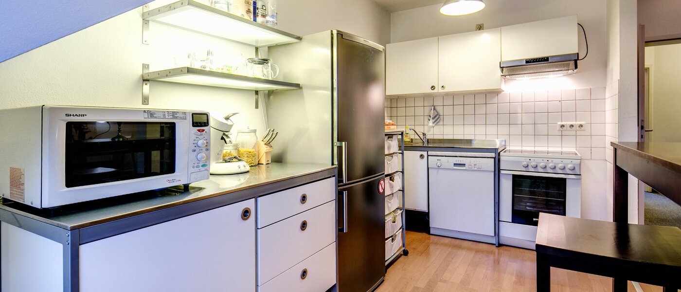 мансардная квартира München Obergiesing 02 кухня 9124