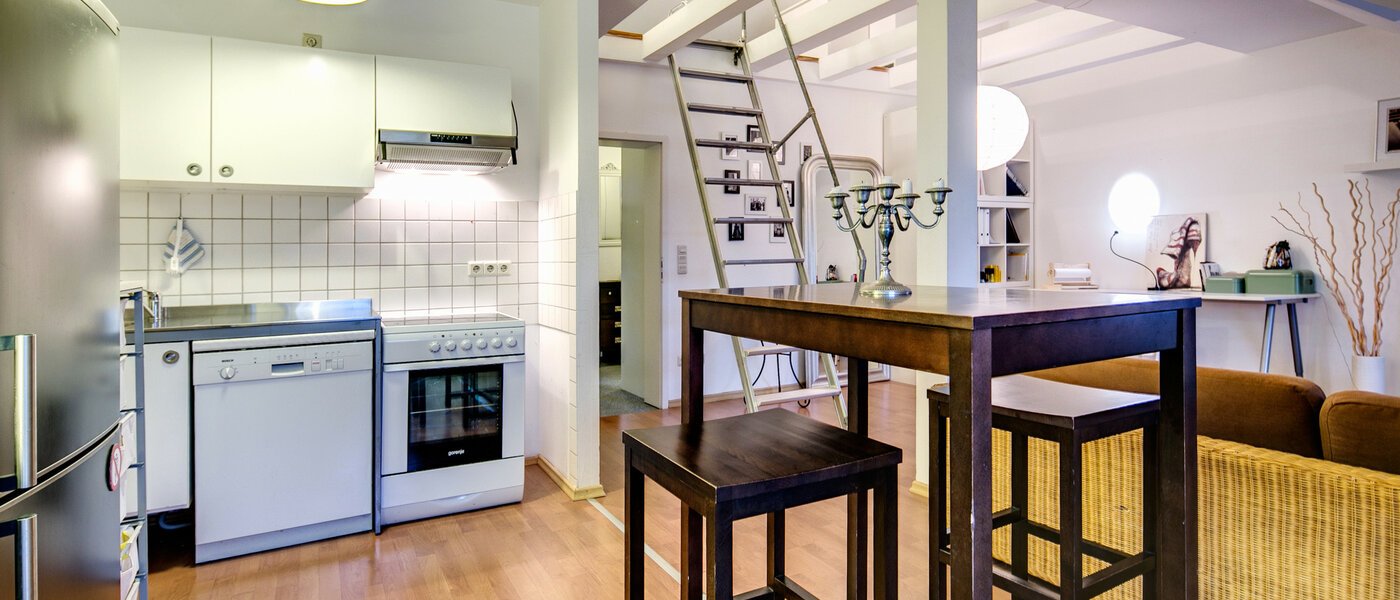 мансардная квартира München Obergiesing 03 кухня 9124