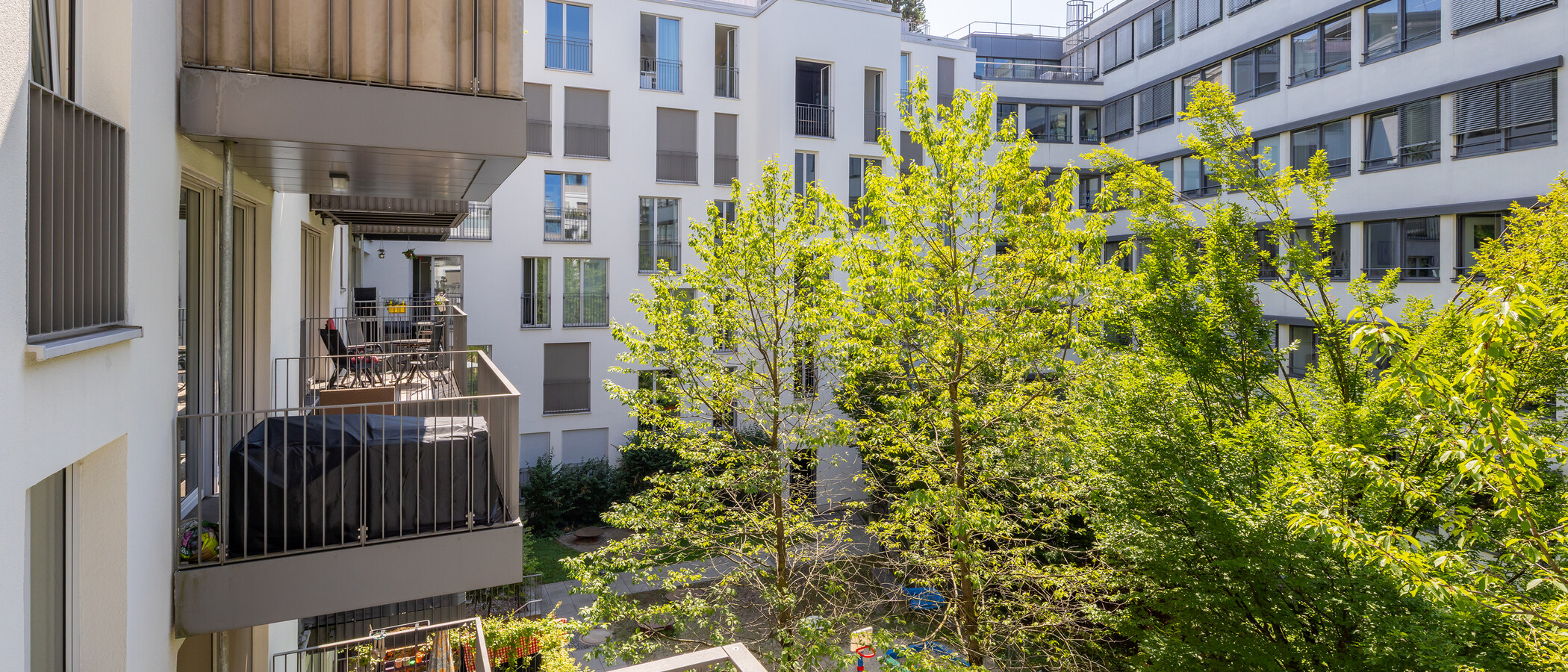 квартира München Maxvorstadt 01 вид из окна 9128
