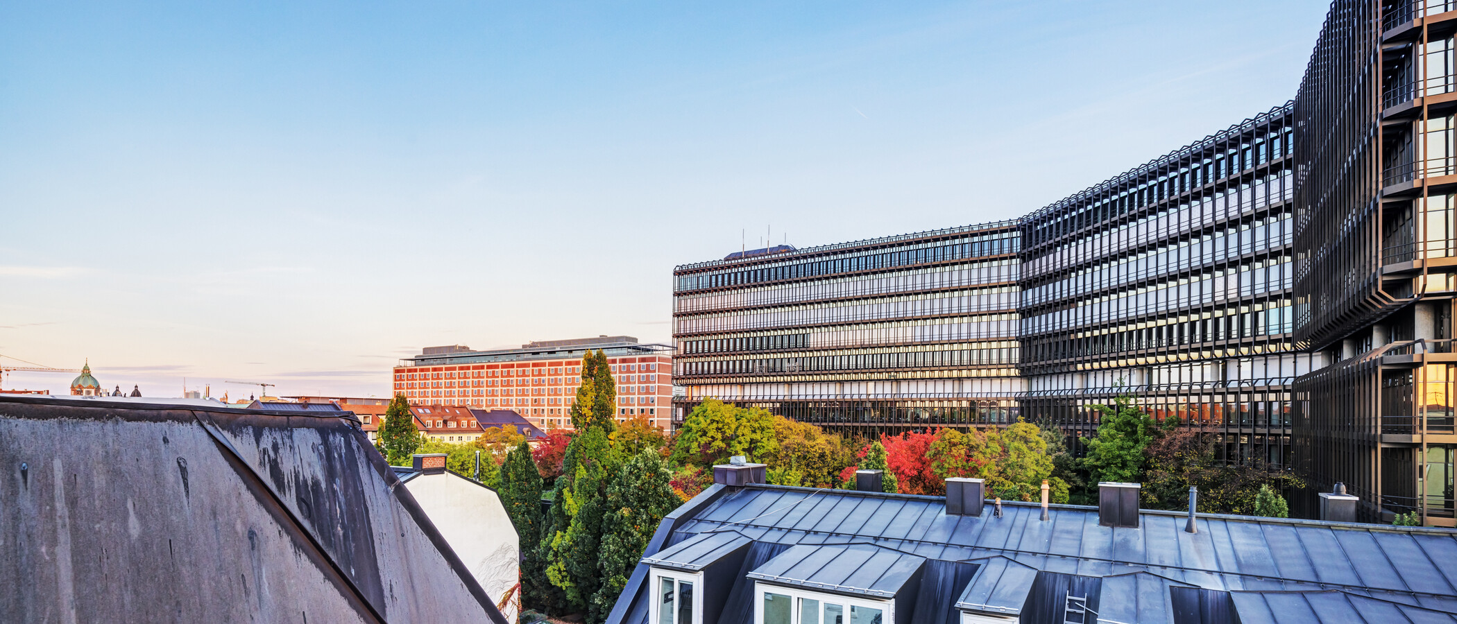 мансардная квартира München Gärtnerplatzviertel 01 вид из окна 9135