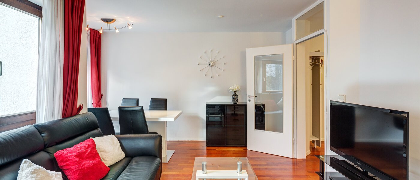 квартира München Schwabing-West 03 гостиная 9187