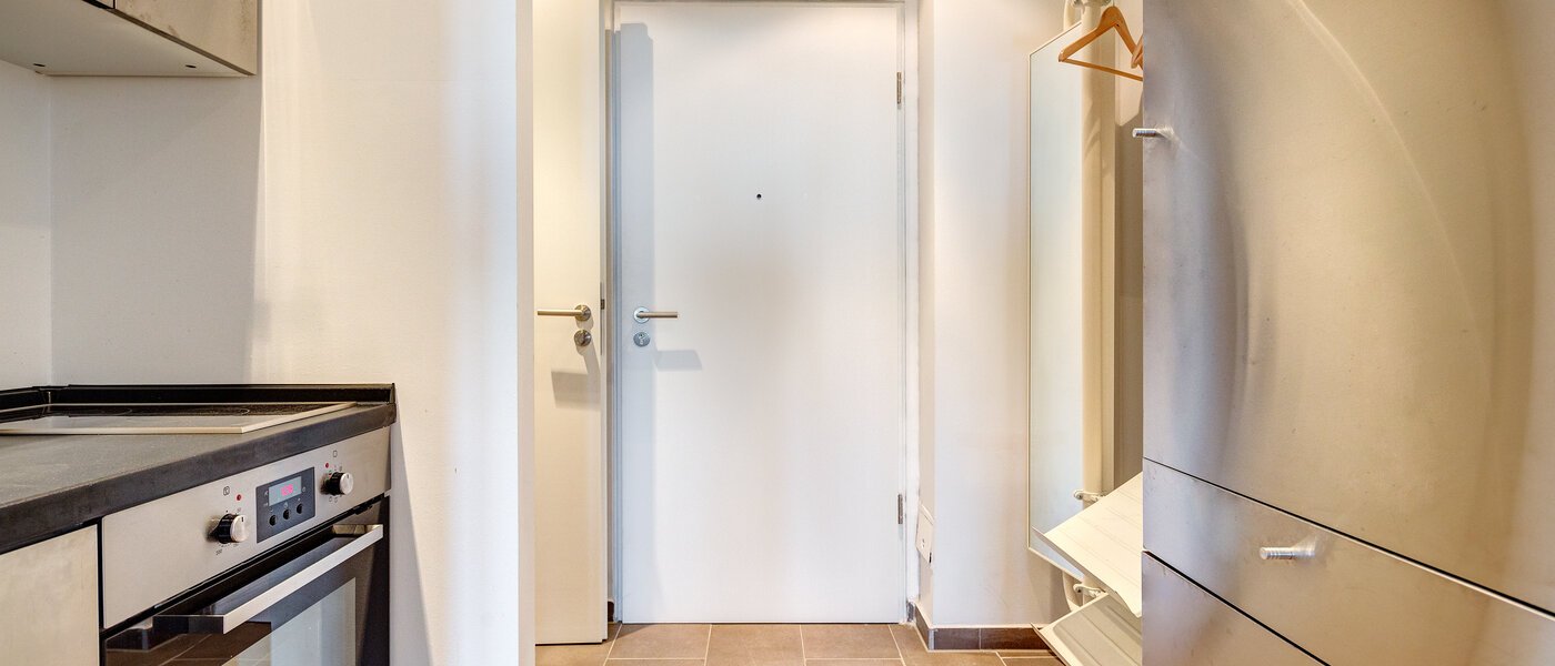 квартира München Olympiadorf 02 коридор 9195