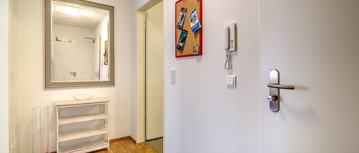 мансардная квартира München Nymphenburg 02 коридор 9208