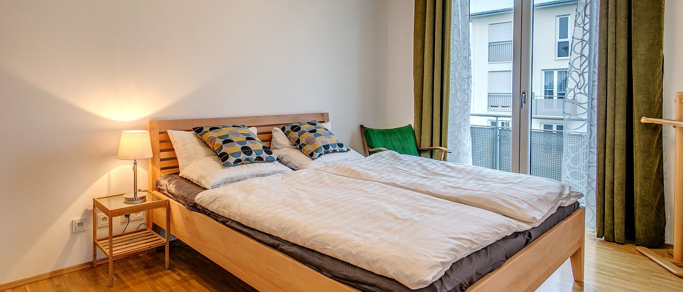 мансардная квартира München Nymphenburg 01 спальная 9208