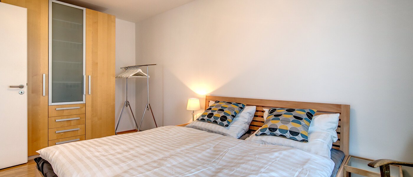 мансардная квартира München Nymphenburg 04 спальная 9208