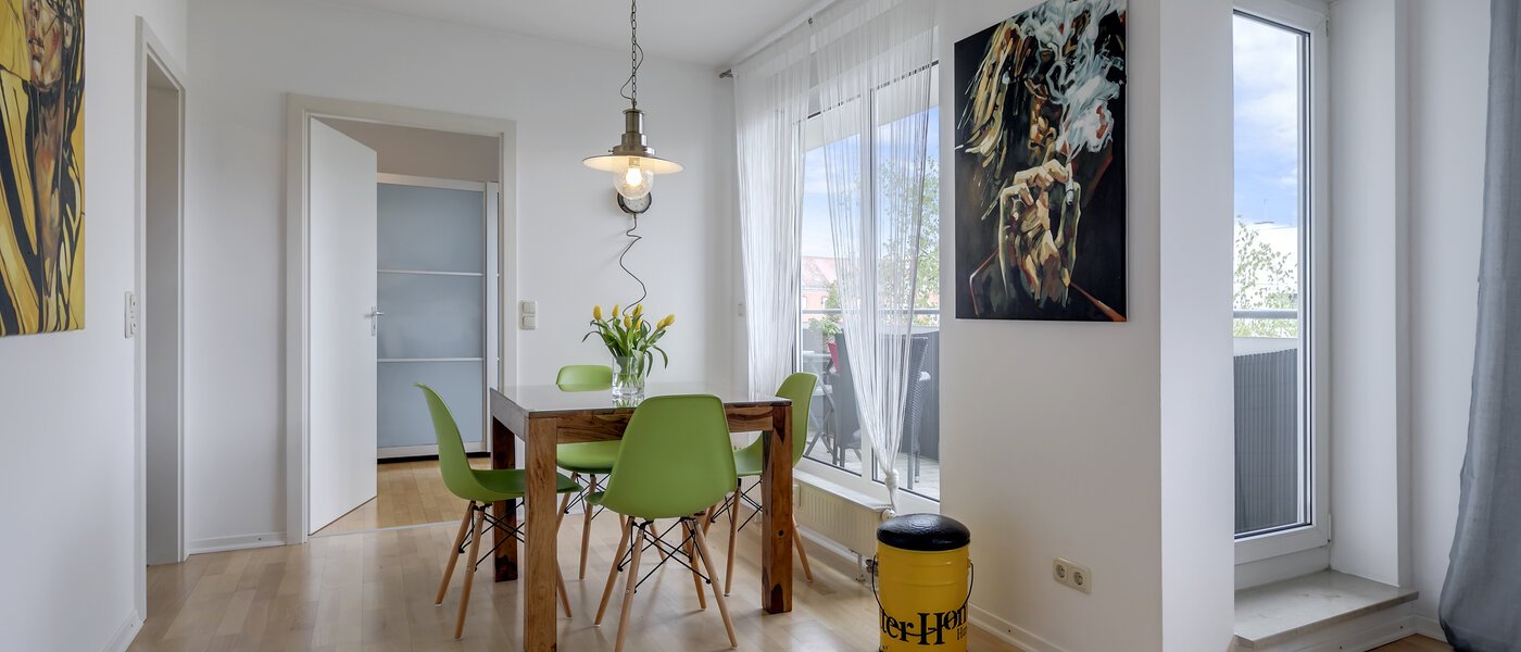 квартира München Schwabing-West (rund um den Hohenzollernplatz) 01 гостиная 9209