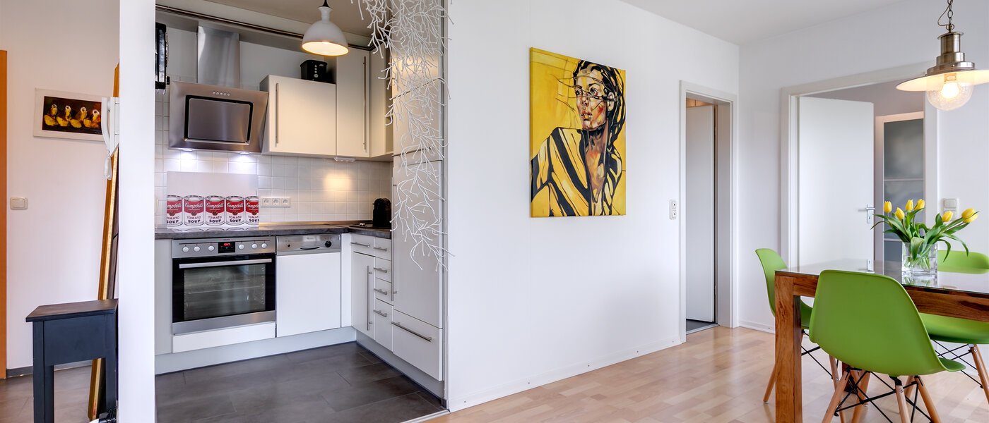 квартира München Schwabing-West (rund um den Hohenzollernplatz) 06 гостиная 9209