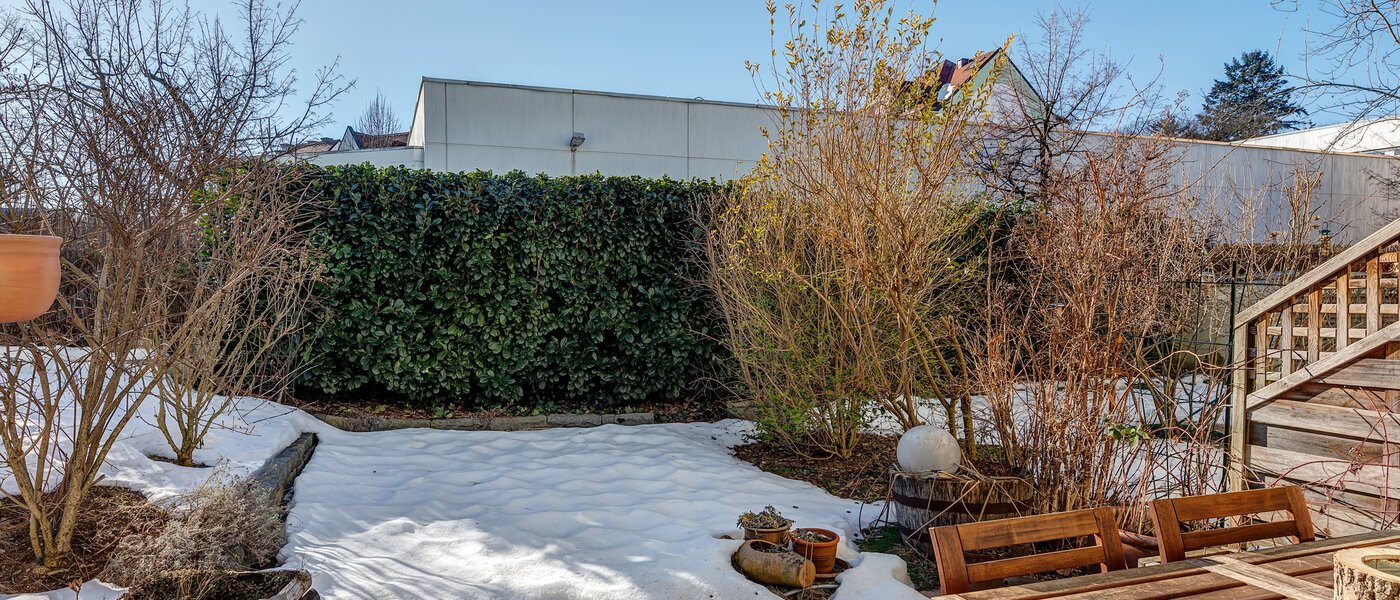 квартира München Sendling-Westpark 01 сад 9243