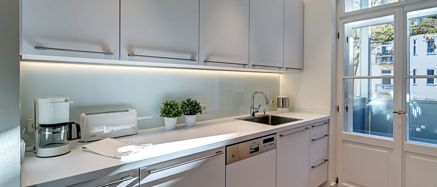 квартира München Maxvorstadt - Rund um den Josephplatz 02 кухня 926