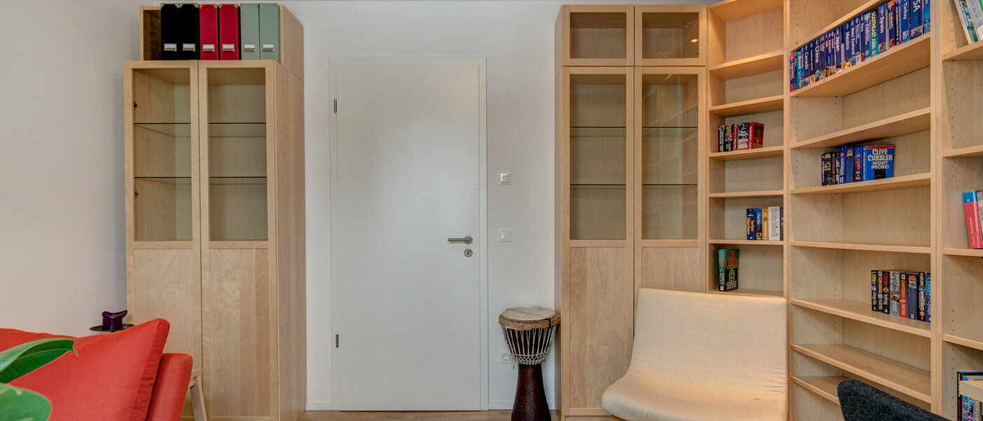 квартира München Oberföhring 04 гостевая комната 9269